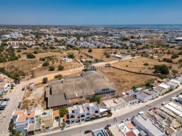 Terreno para Venda em Quelfes