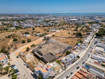 Terreno para Venda em Quelfes