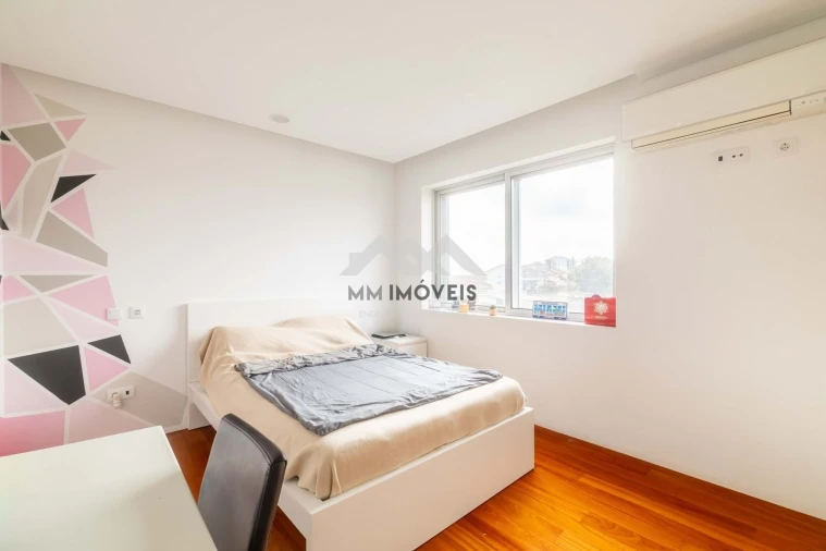 Apartamento T5 para Venda em Gondomar (São Cosme), Valbom e Jovim Foto 14