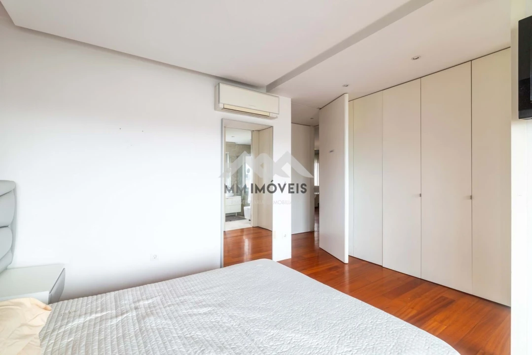 Apartamento T5 para Venda em Gondomar (São Cosme), Valbom e Jovim Foto 7