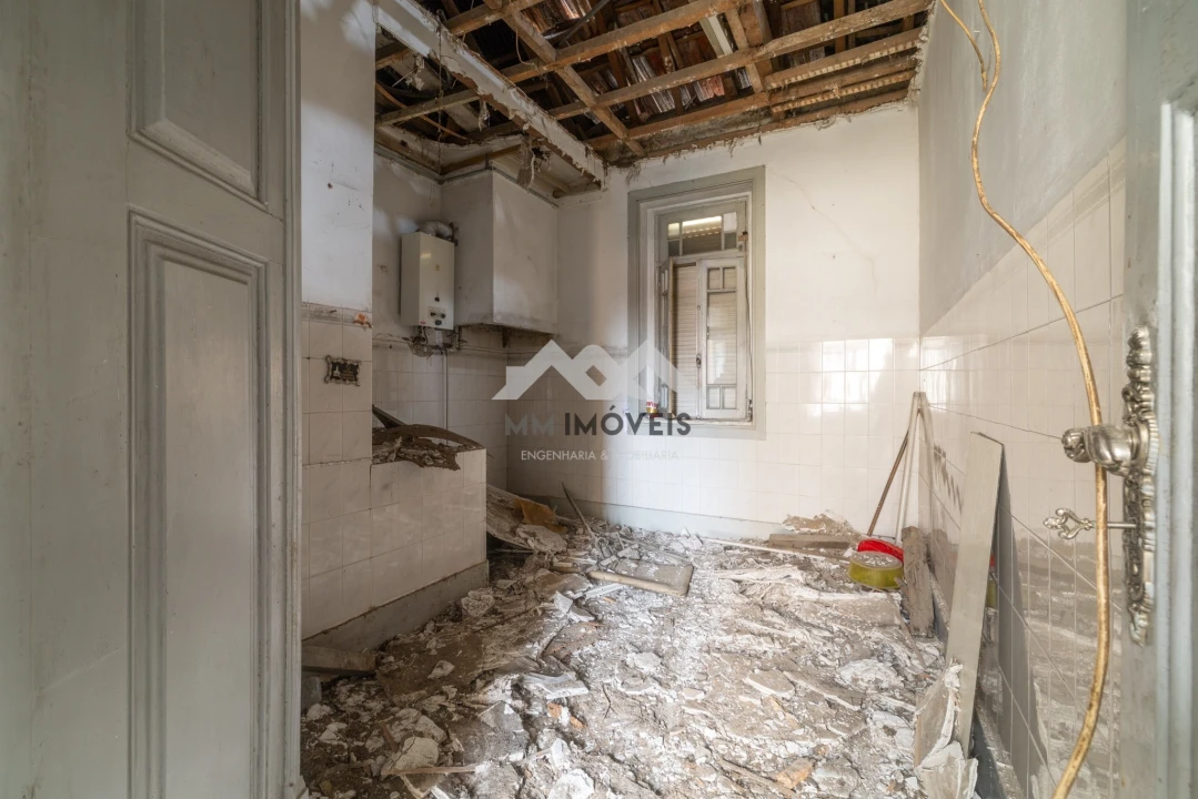 Moradia T6 para Venda em Aguas Santas Foto 18