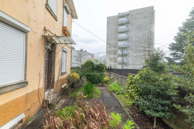 Moradia T6 para Venda em Aguas Santas Foto 31