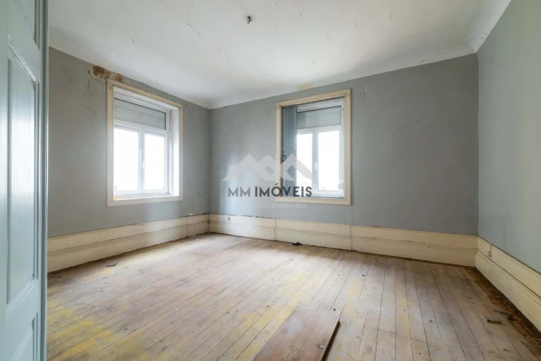 Moradia T6 para Venda em Aguas Santas Foto 7