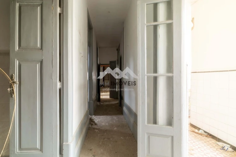 Moradia T6 para Venda em Aguas Santas Foto 28