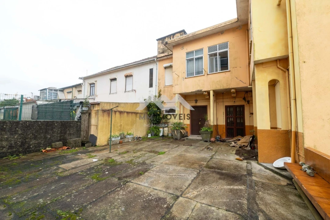 Moradia T6 para Venda em Aguas Santas Foto 4