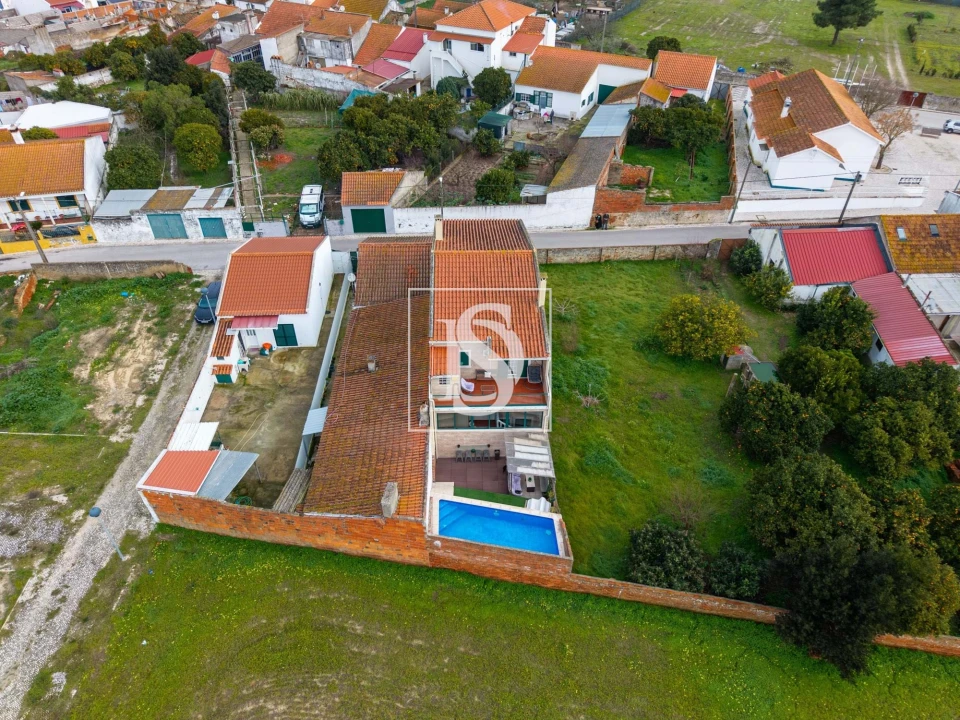 Moradia T3 para Venda em Muge Foto 1