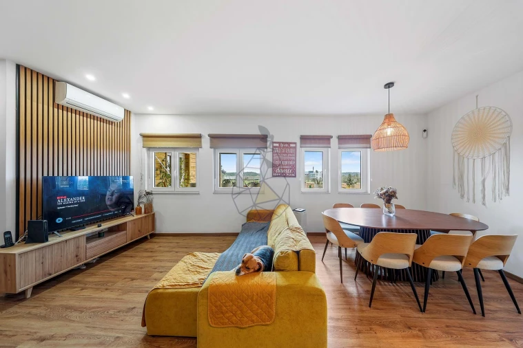 Moradia T6 para Venda em Estômbar e Parchal Foto 28