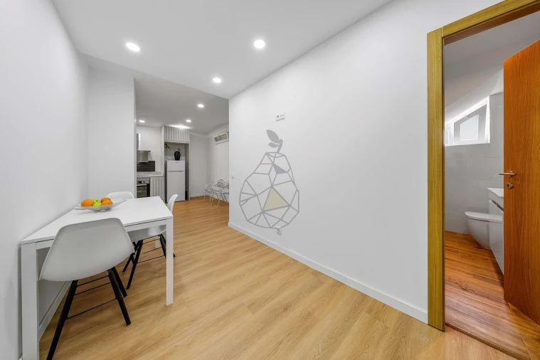 Moradia T6 para Venda em Estômbar e Parchal Foto 19