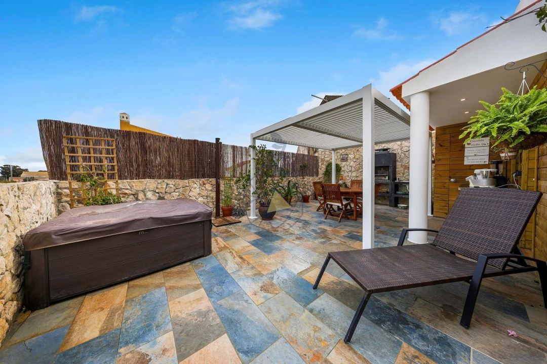 Moradia T6 para Venda em Estômbar e Parchal Foto 22