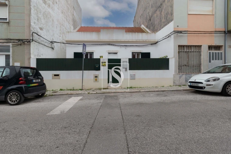 Moradia T2 para Venda em Baixa da Banheira e Vale da Amoreira Foto 16