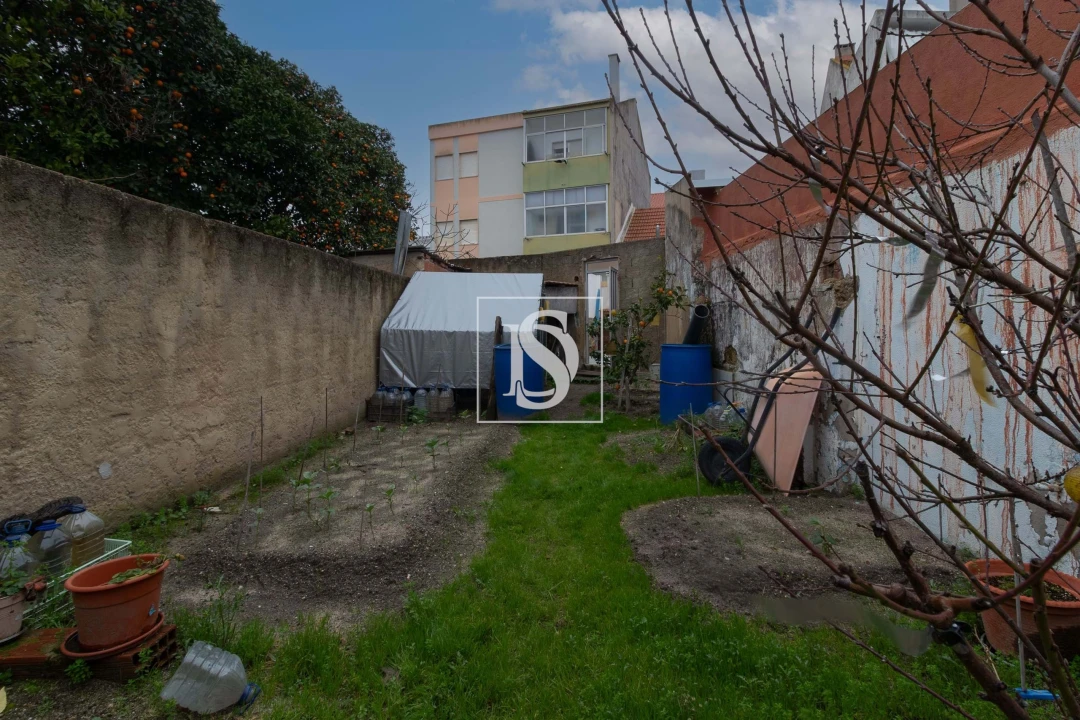 Moradia T2 para Venda em Baixa da Banheira e Vale da Amoreira Foto 22