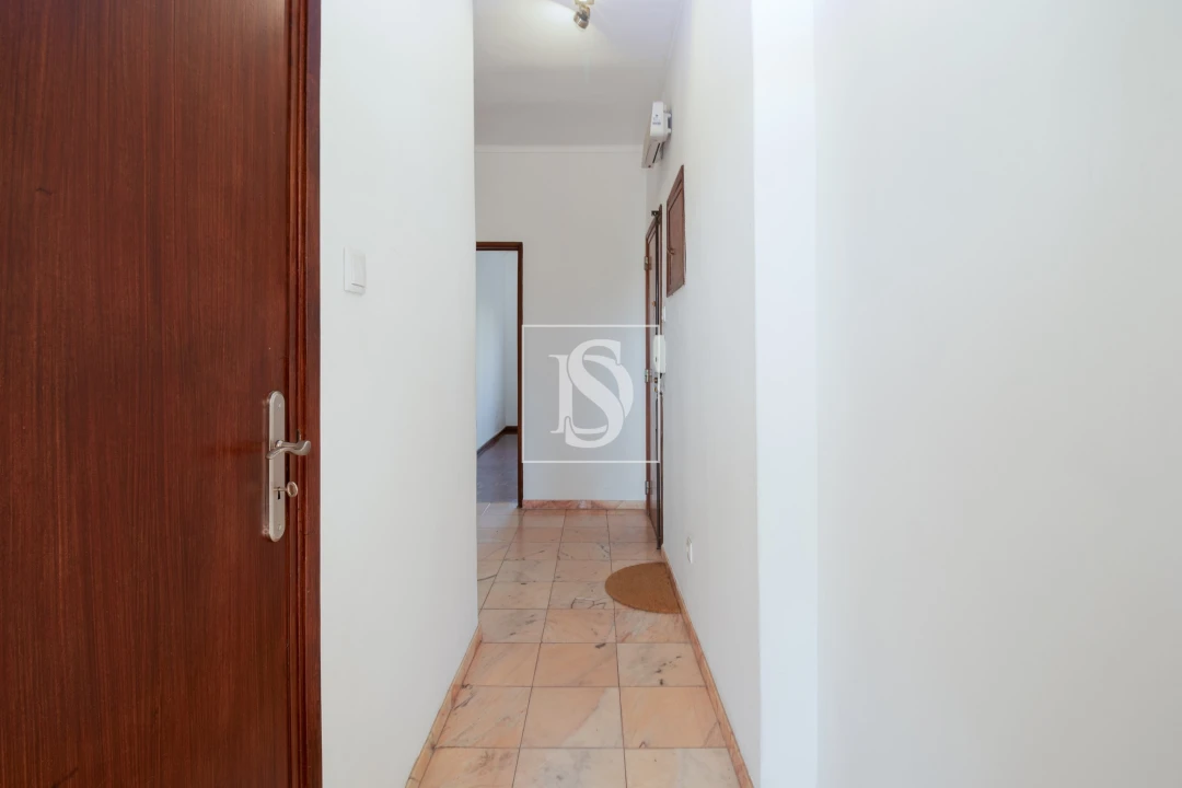 Apartamento T3 para Arrendamento em Alto do Seixalinho, Santo André e Verderena Foto 4