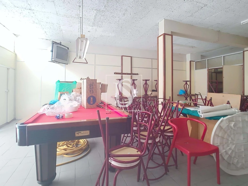 Negócio para Venda em Rio Tinto Foto 11