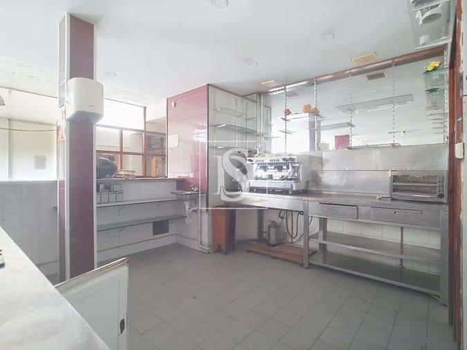 Negócio para Venda em Rio Tinto Foto 7