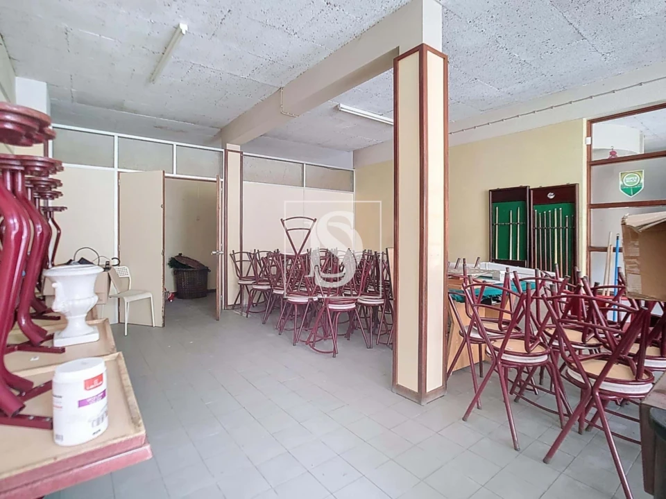 Negócio para Venda em Rio Tinto Foto 10