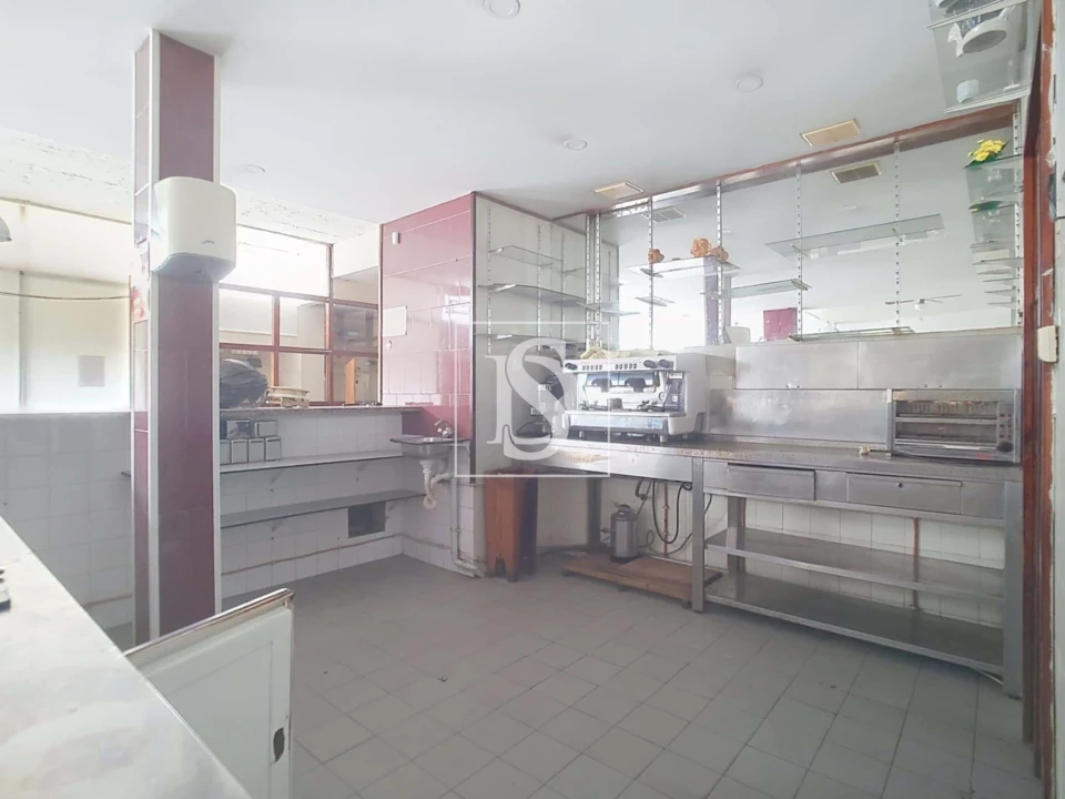 Negócio para Venda em Rio Tinto Foto 7