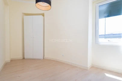 Apartamento T3 para Venda em Avenidas Novas
