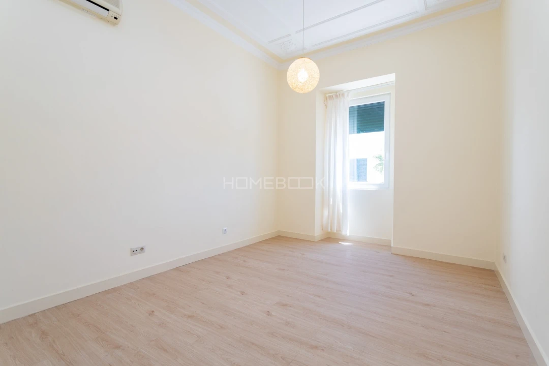 Apartamento T3 para Venda em Avenidas Novas Foto 12