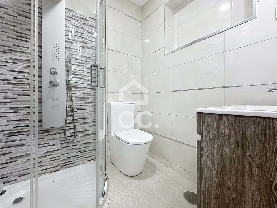 Apartamento T3 para Venda em Santa Maria Maior Foto 14