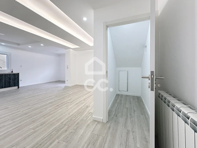 Apartamento T3 para Venda em Santa Maria Maior Foto 5