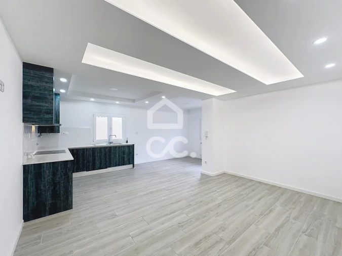 Apartamento T3 para Venda em Santa Maria Maior Foto 4