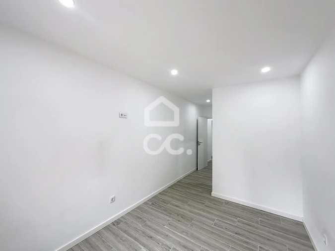 Apartamento T3 para Venda em Santa Maria Maior Foto 19