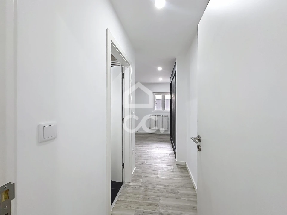 Apartamento T3 para Venda em Santa Maria Maior Foto 22