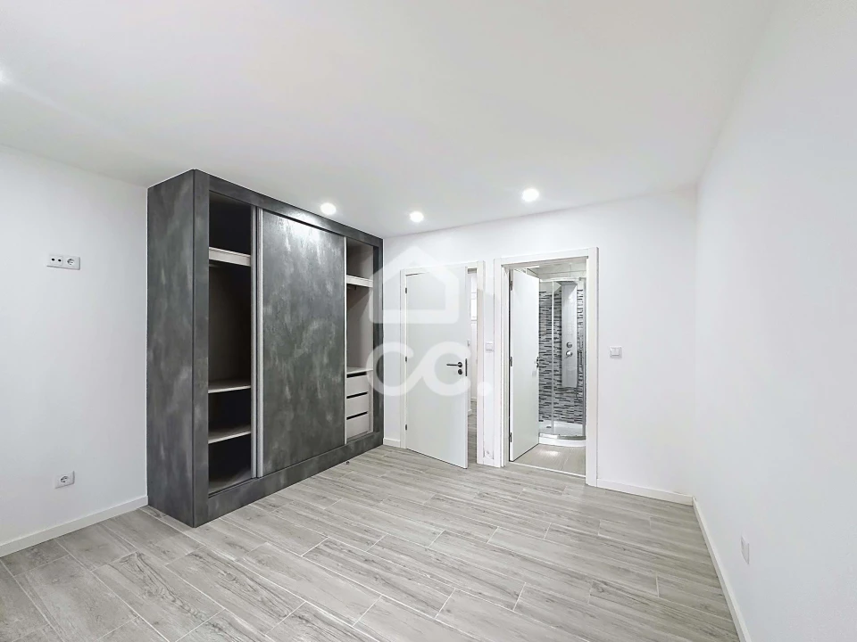 Apartamento T3 para Venda em Santa Maria Maior Foto 13