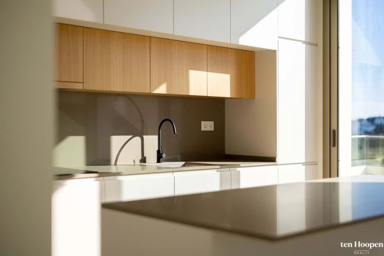 Apartamento T3 para Venda em Portimão Foto 2