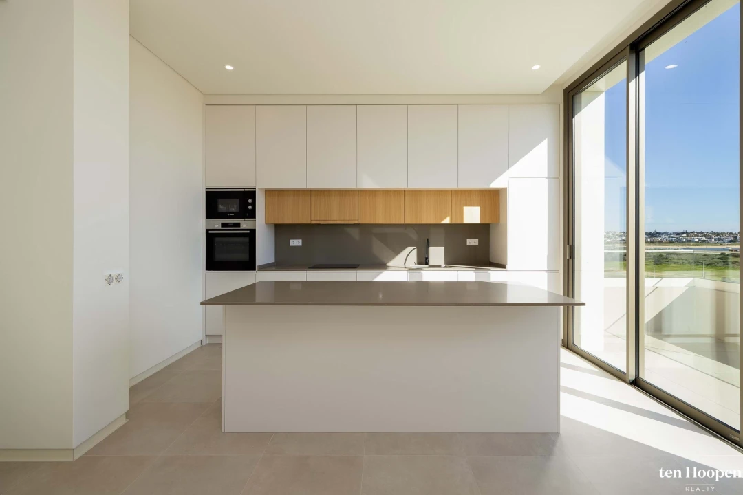 Apartamento T3 para Venda em Portimão Foto 9