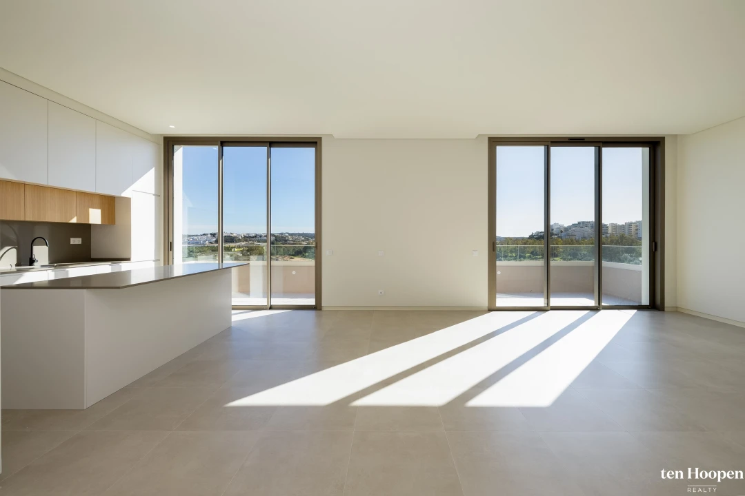 Apartamento T3 para Venda em Portimão Foto 3