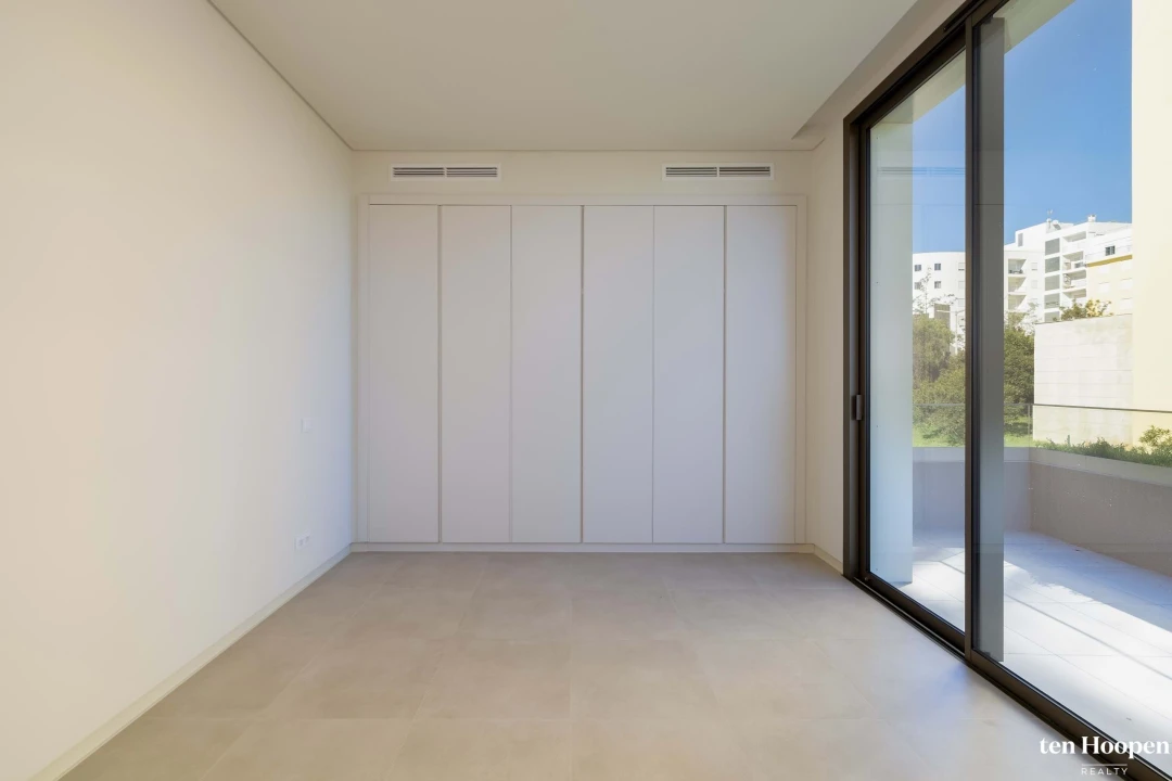 Apartamento T2 para Venda em Portimão Foto 16