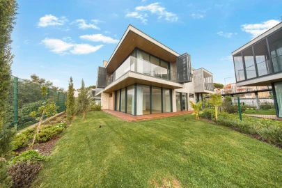 Moradia T4 para Venda em Cascais e Estoril