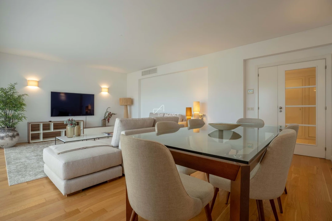 Apartamento T3 para Arrendamento em São Domingos de Benfica Foto 8