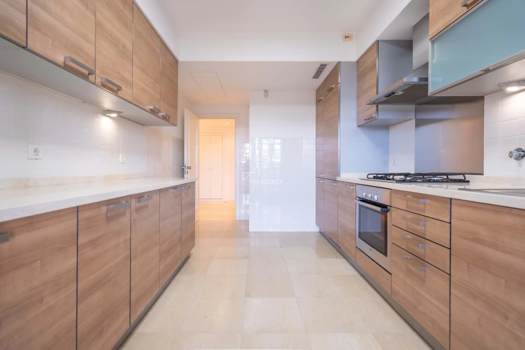 Apartamento T3 para Arrendamento em São Domingos de Benfica Foto 16