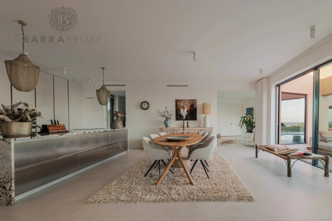 Moradia T4 para Venda em Odiaxere Foto 27