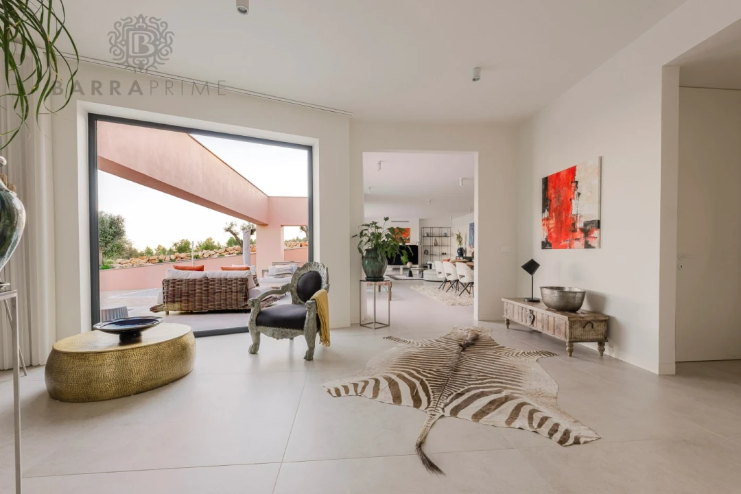 Moradia T4 para Venda em Odiaxere Foto 32