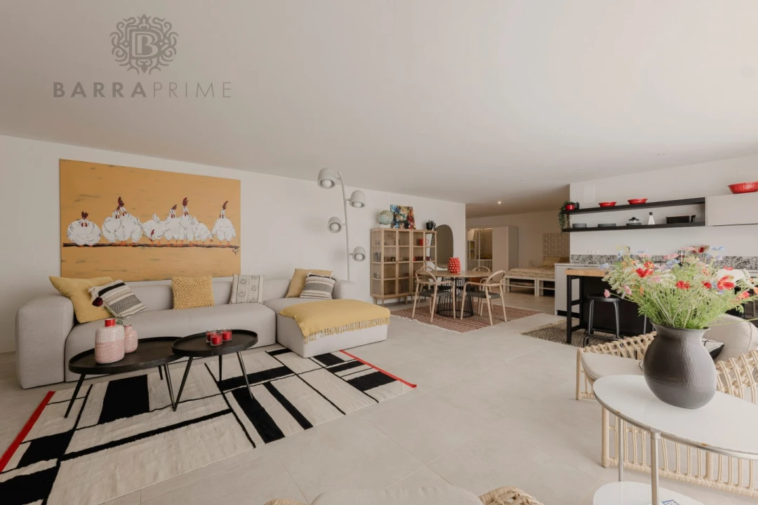 Moradia T4 para Venda em Odiaxere Foto 34