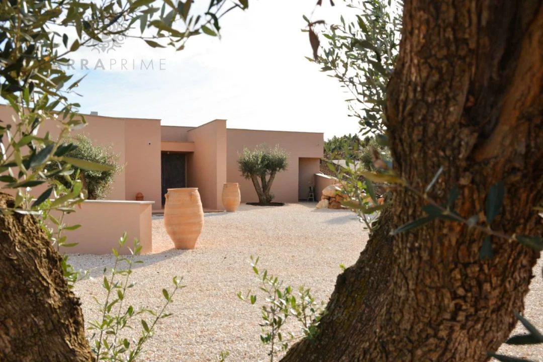 Moradia T4 para Venda em Odiaxere Foto 44