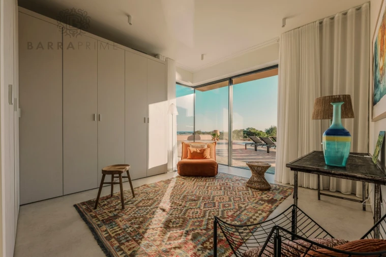 Moradia T4 para Venda em Odiaxere Foto 17