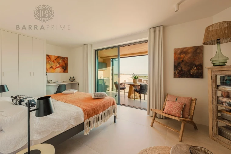 Moradia T4 para Venda em Odiaxere Foto 20