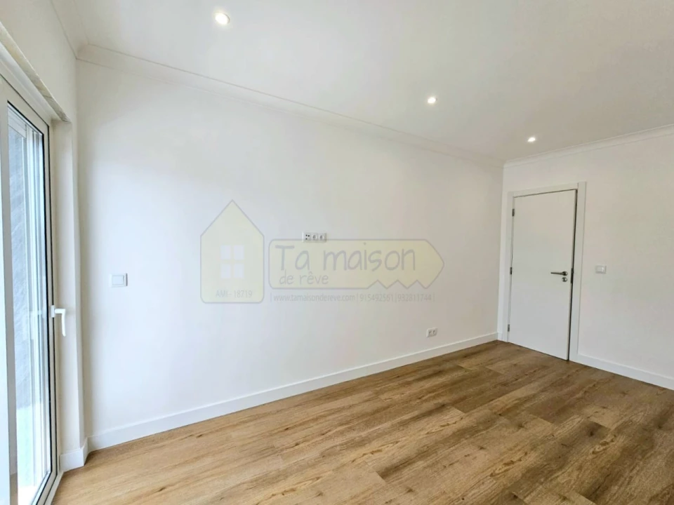 Apartamento T3 para Venda em Moncarapacho e Fuseta Foto 13