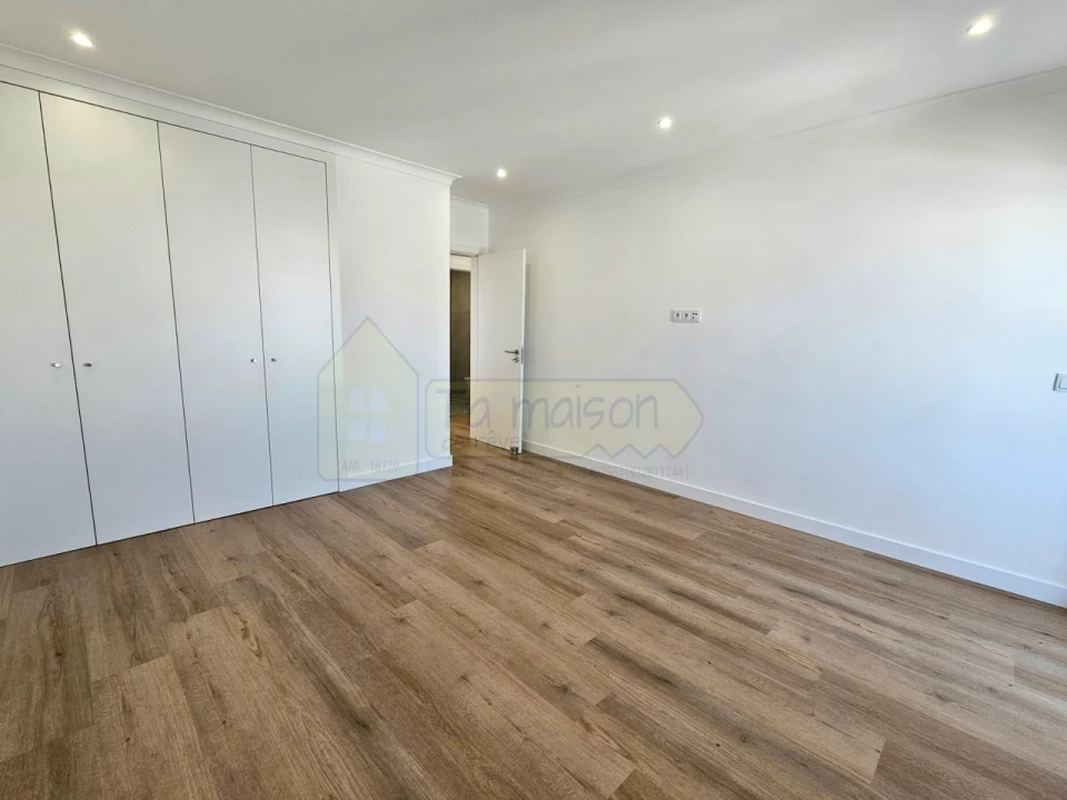 Apartamento T3 para Venda em Moncarapacho e Fuseta Foto 23