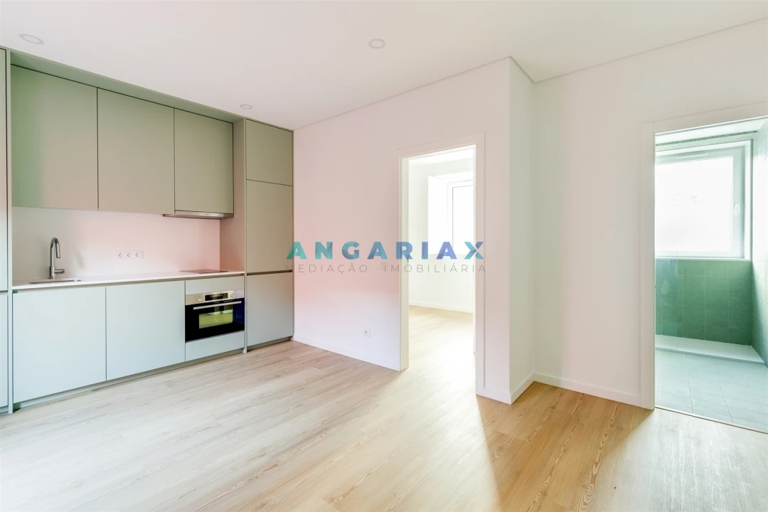 Apartamento T1 para Arrendamento em Leiria, Pousos, Barreira e Cortes Foto 1