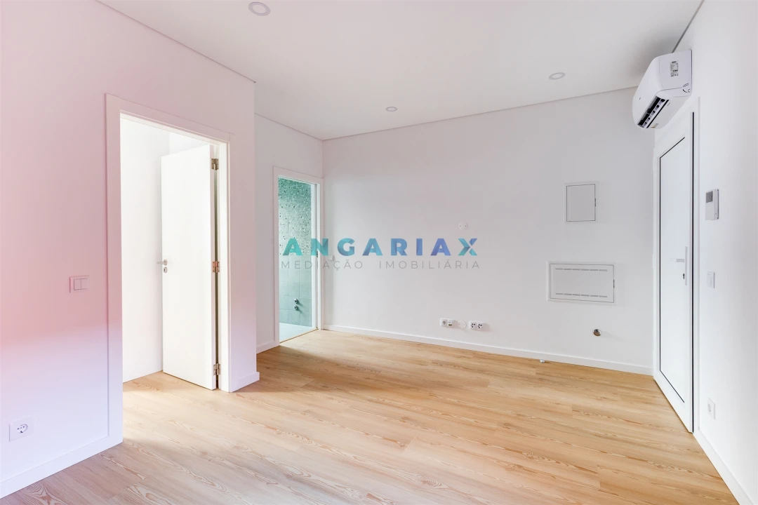 Apartamento T1 para Arrendamento em Leiria, Pousos, Barreira e Cortes Foto 7