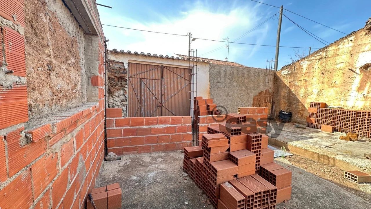 Moradia T2 para Venda em Pedrogão Foto 4