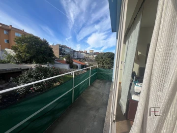 Moradia T3 para Venda em Paranhos