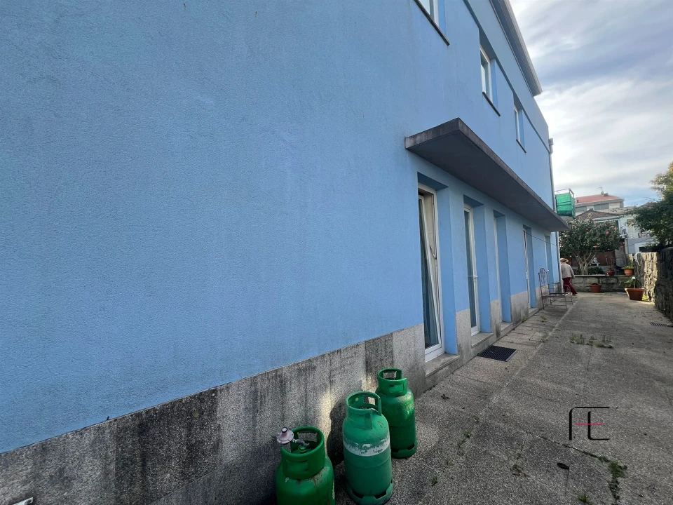 Moradia T3 para Venda em Paranhos Foto 3