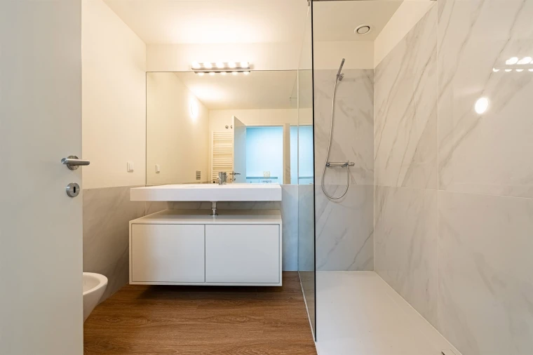 Apartamento T0 para Venda em Campanhã Foto 12