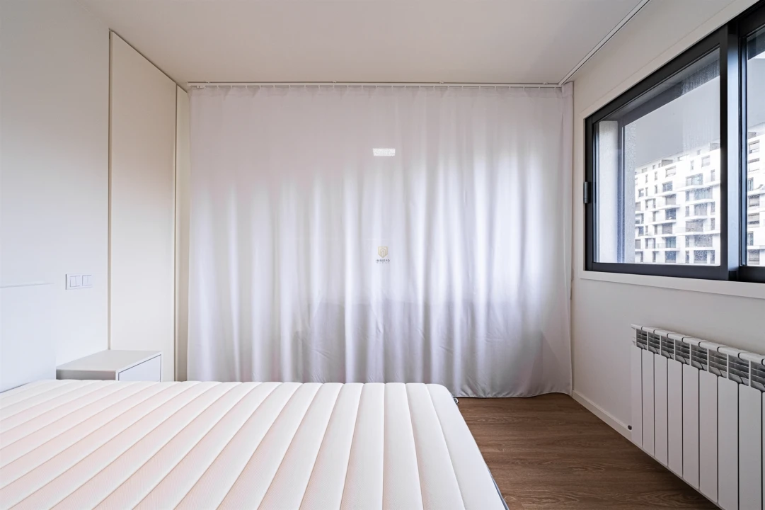 Apartamento T0 para Venda em Campanhã Foto 14